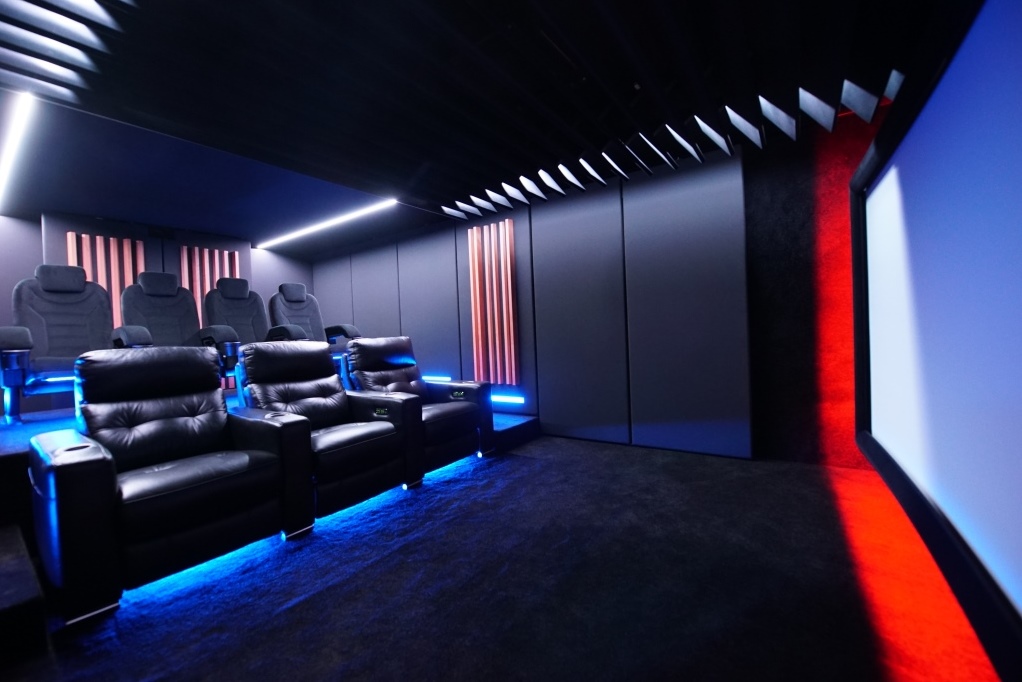 Komplettheimkino Individualline HeimkinoBau