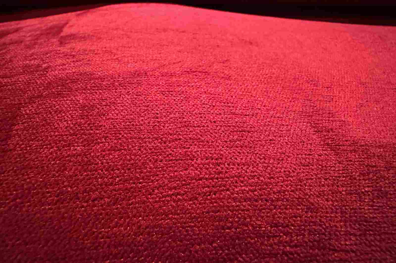 Stoff "Arnold" Rot Meterware Heimkino