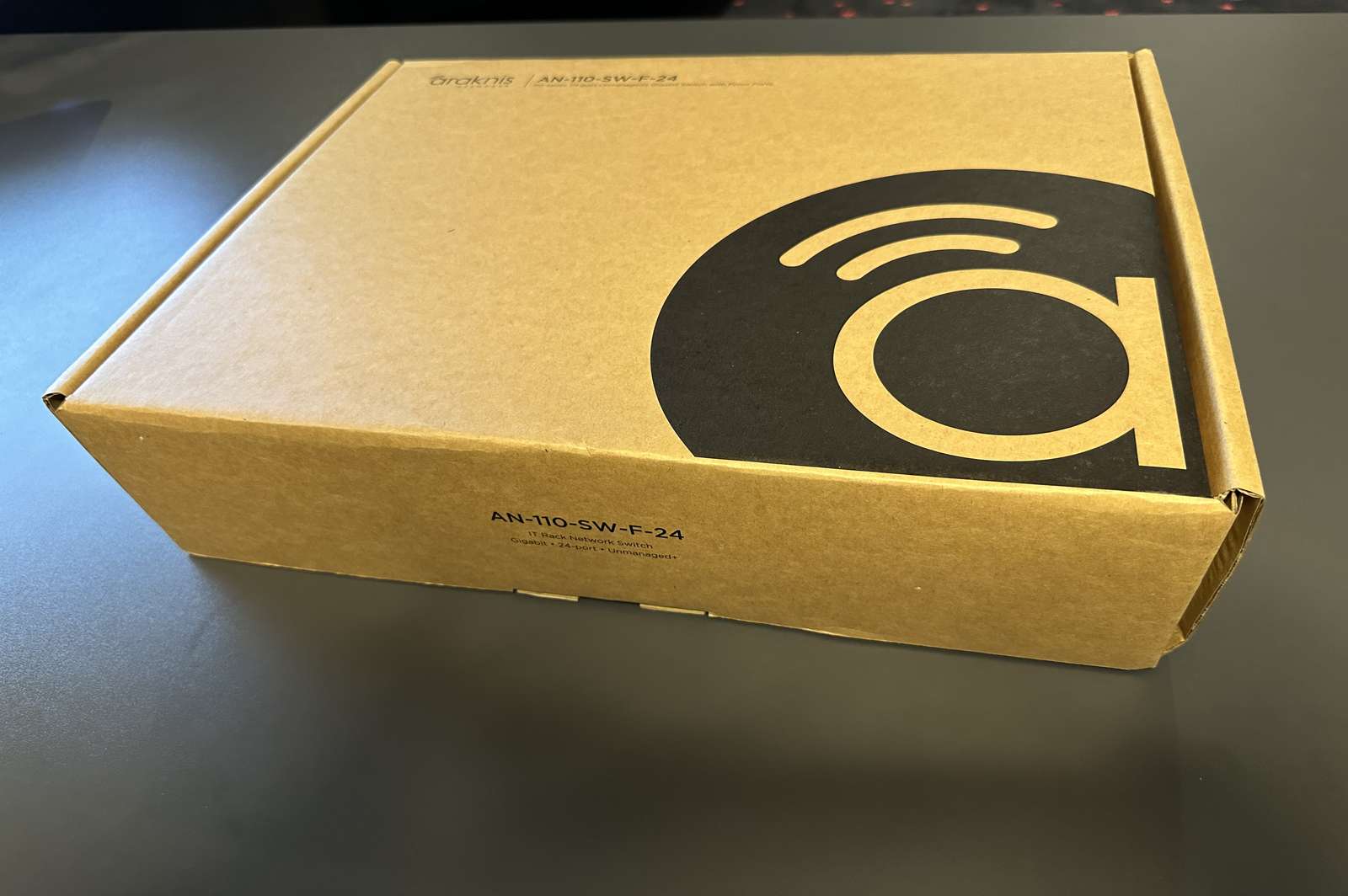 Araknis AN-110-SW-F-24 Gigabit Switch