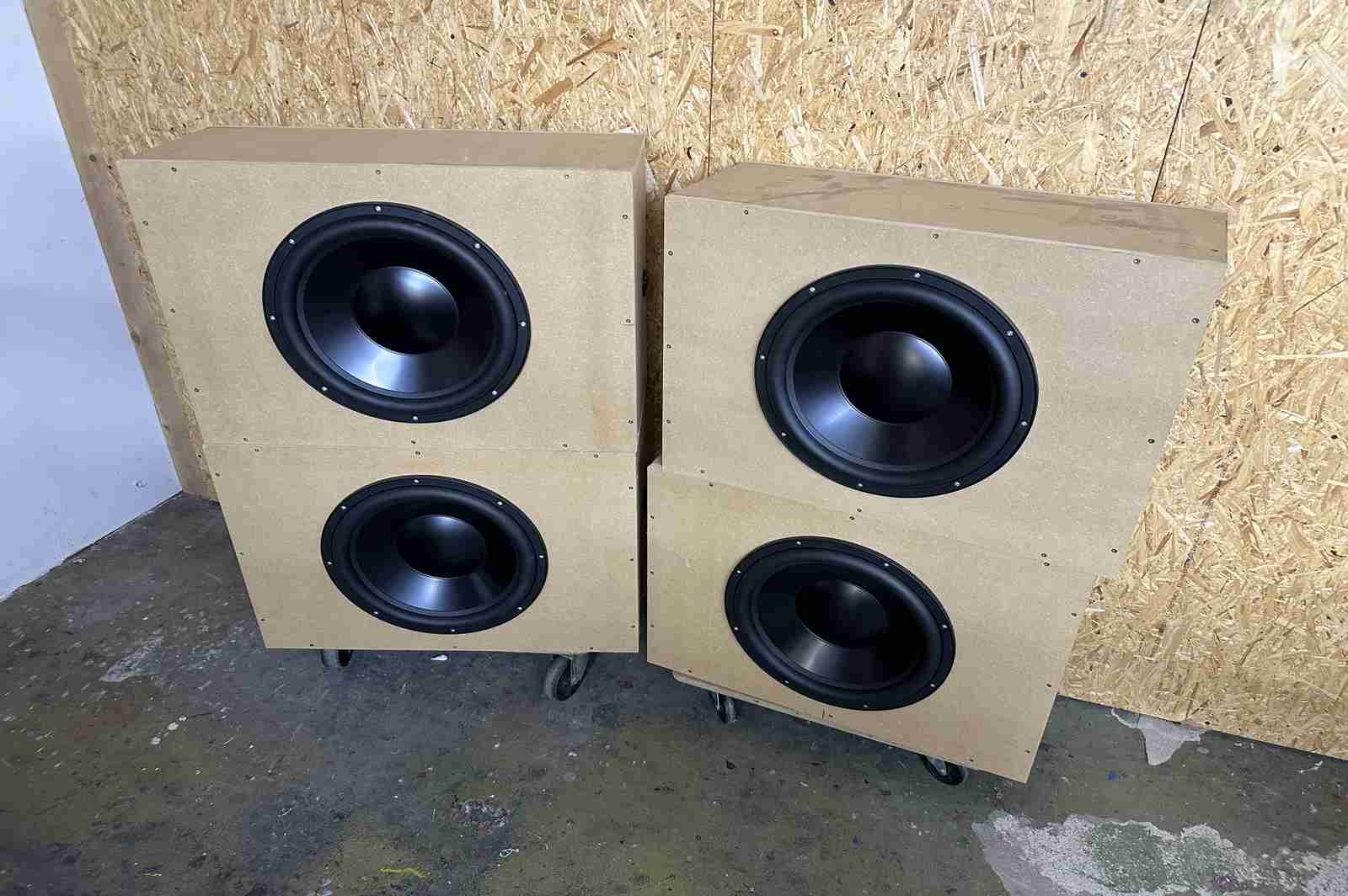 4x Custom Subwoofer mit Proline TTamp 3000 PA Endstufe