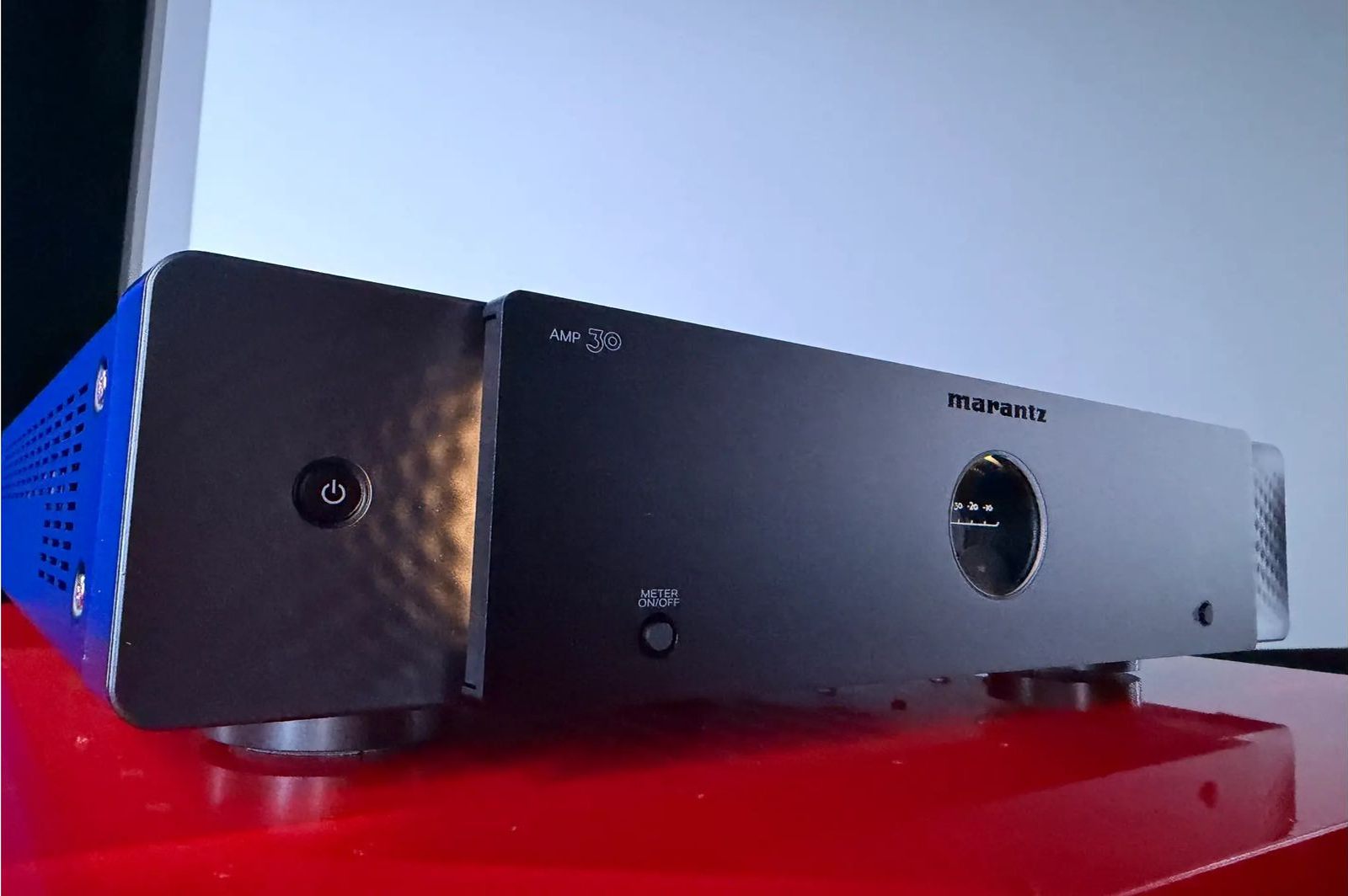 Marantz AV30 Heimkinovorstufe