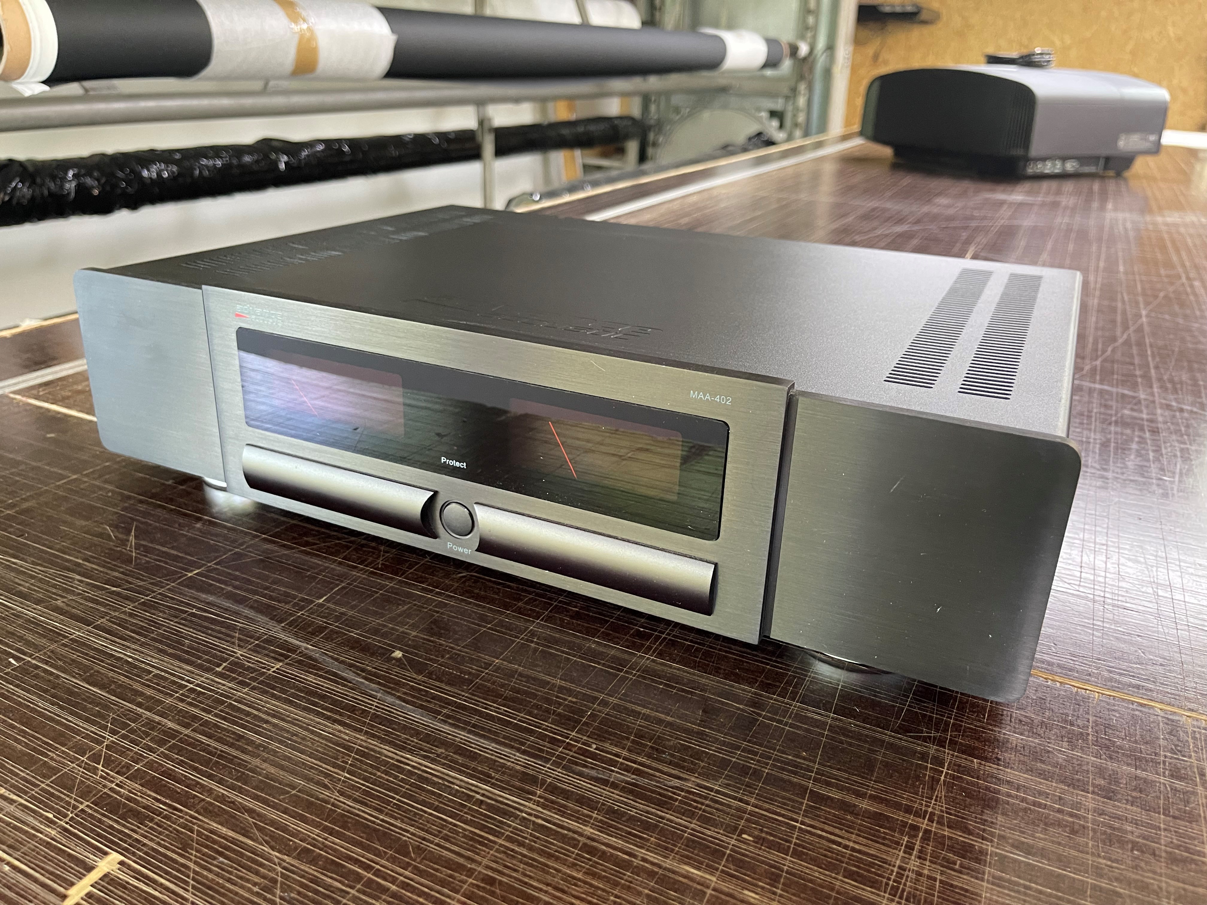 ADVANCE Acoustic MAA 402 Stereo Endstufe