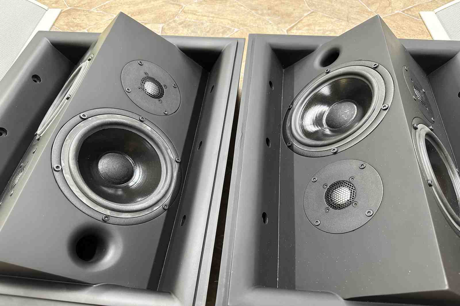 Speakercraft Tantra Inwall Dipole Lautsprecher Paar