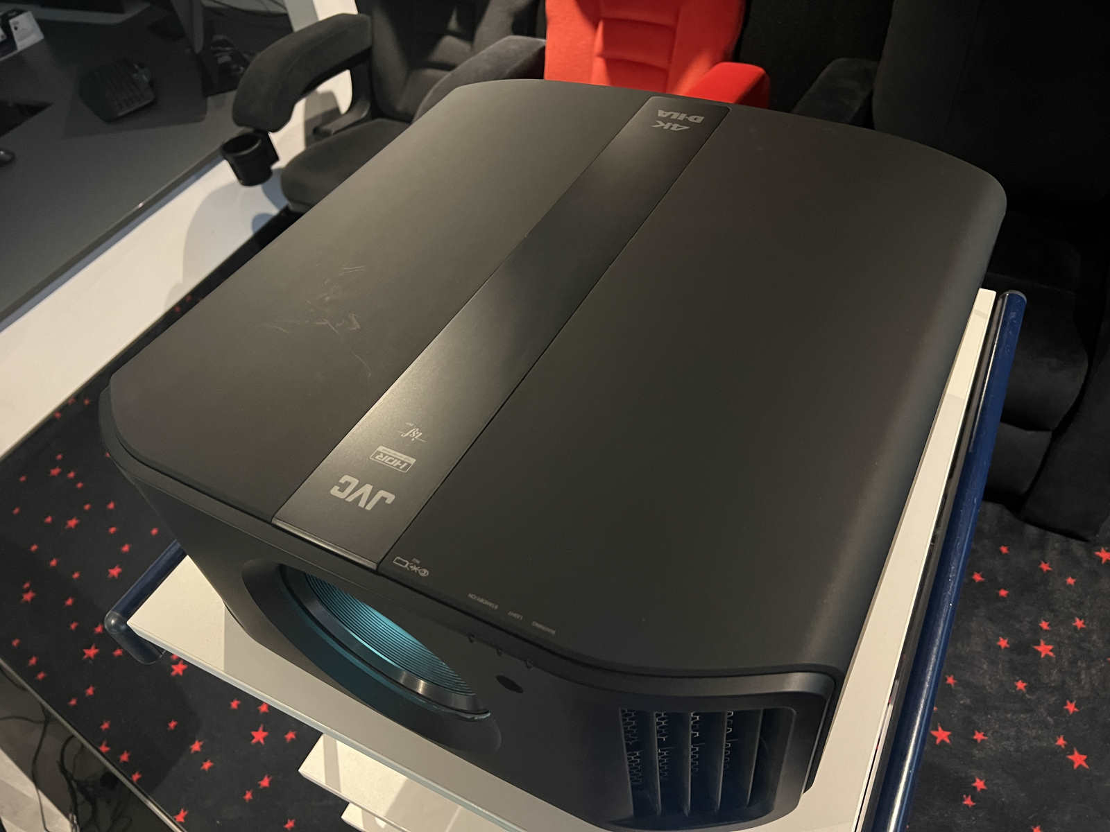 JVC DLA NP5 Neuware Restbestand