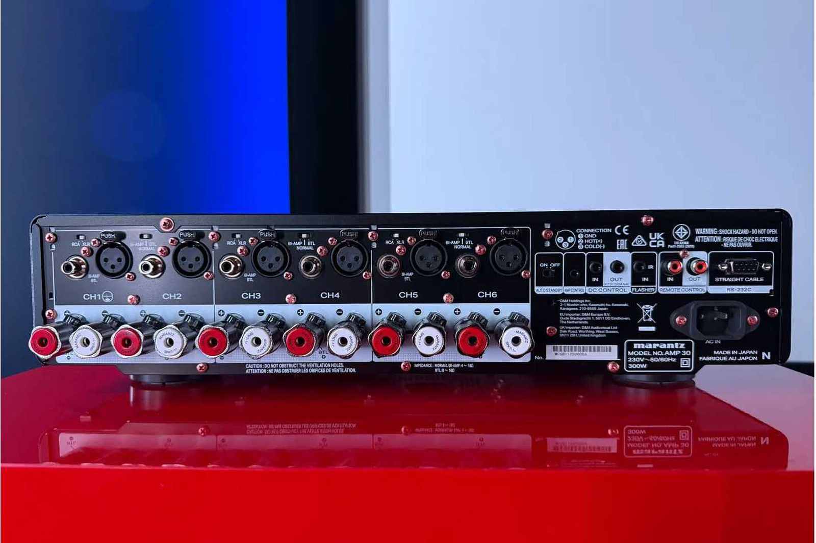 Marantz AV30 Heimkinovorstufe