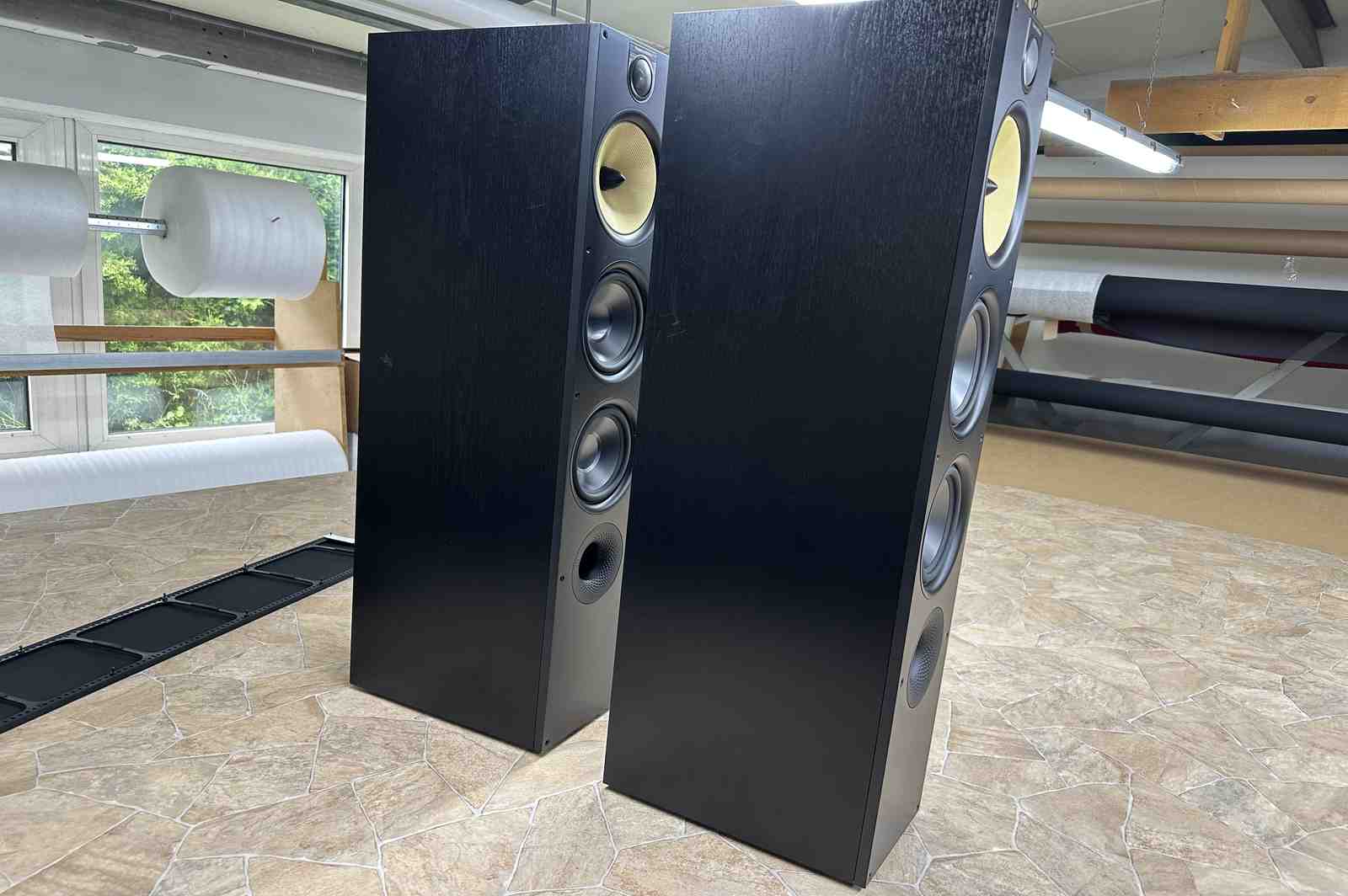 Bowers & Wilkins 683 S2 Lautsprecher Paar 
