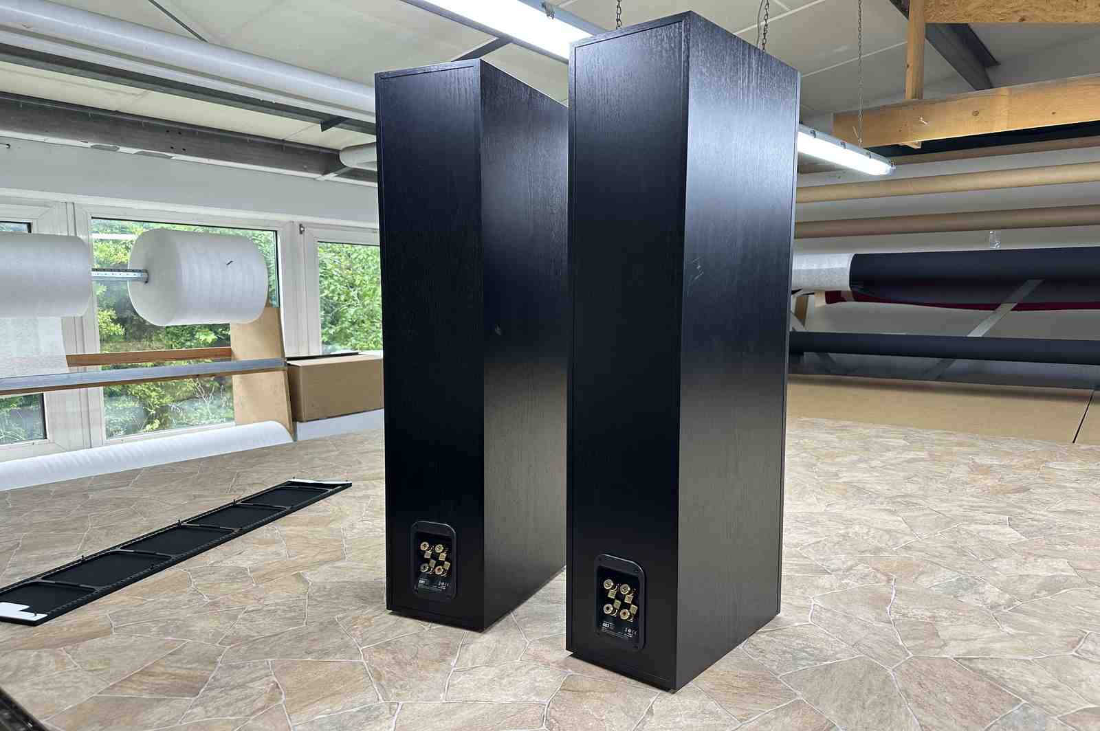 Bowers & Wilkins 683 S2 Lautsprecher Paar 
